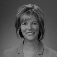 Holly Saelens