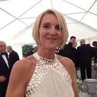 Maxine  Simmons