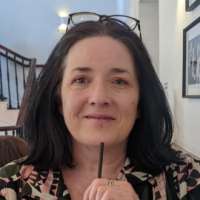Angela Birt