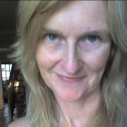 Sheila  Hardy