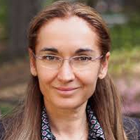 Eva Nogales