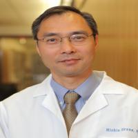 Michio Hirano 