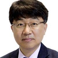 Jung Hwan Baek