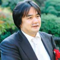 Kazutomo Suenaga