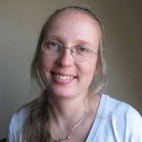 Karoline Faust