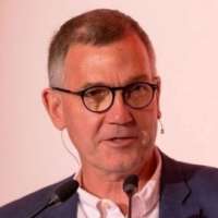 Gavin Giovannoni