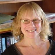 Lucy Yardley 