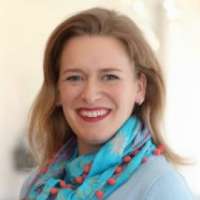 Fiona Elwood (Pickford)