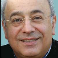Farzin Farzaneh