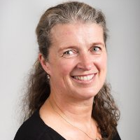 Tara Renton