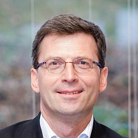 Lorenz M. Mayr