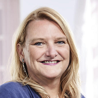 Monika Stoll