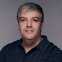 Carlos Hernandez Jr