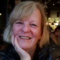 Liz Bruce
