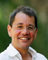 Enrique Amaya  