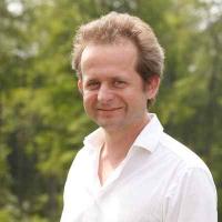 Bernd Pulverer