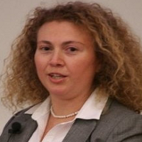 Pembe Hande Ozdinler