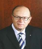 Panos E. Vardas