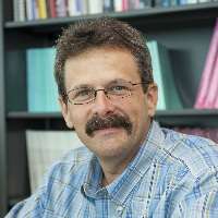 Frank J Chaloupka