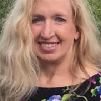 Alyce Linthurst Jones