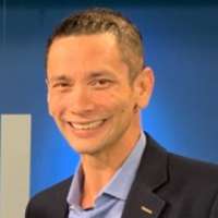 Jonathan W. Lee