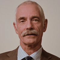 Istvan Szikora