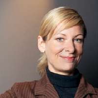 Susanne A Wolf