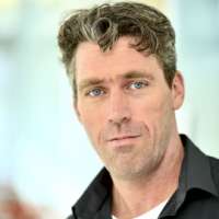 Wouter J. De Jonge