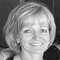 Robyn Saunders