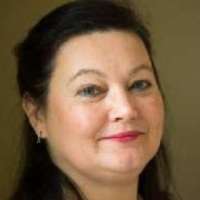 Julianne Hull