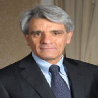 Stephen L. Hauser