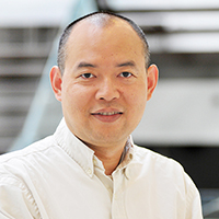 Jianhua Yang