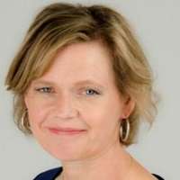 Lynn Larson DeBar