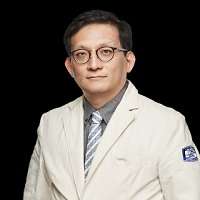 Dong-Gun Lee