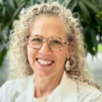 Ashley L. Faulx
