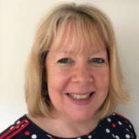  Jayne Youde