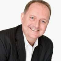 Neil Carrington