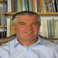 Tamas Oravecz 